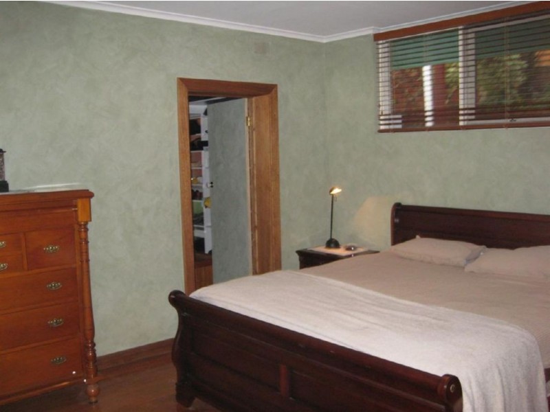 10 Seacombe Crescent, Seacombe Heights SA 5047