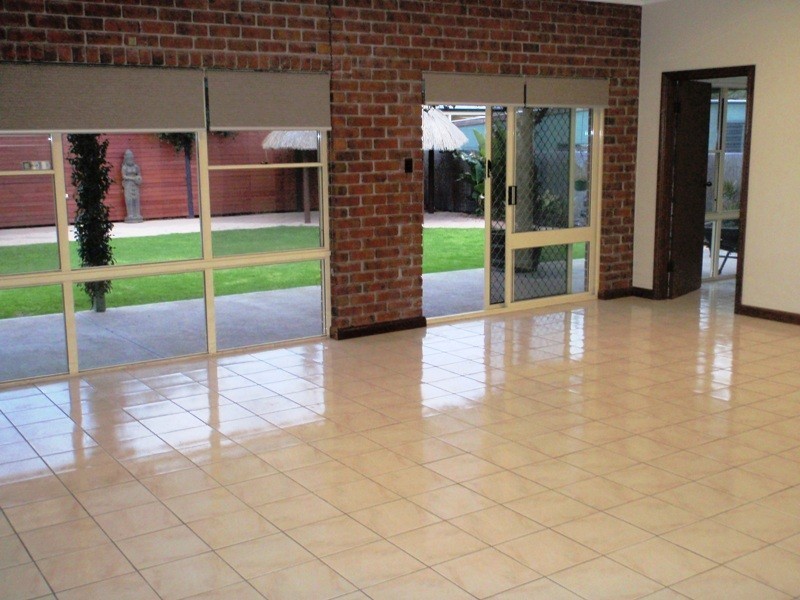 18 Griffiths Road, Plympton Park SA 5038