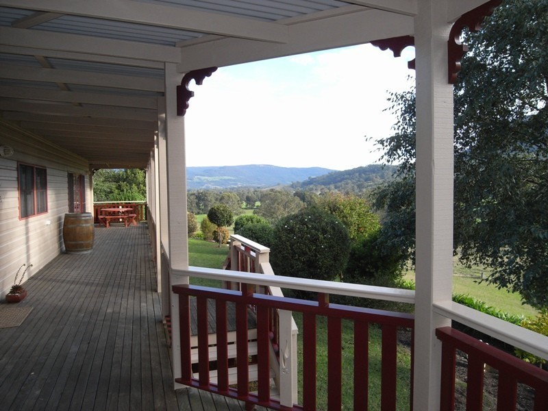 136 Bunkers Hill Road, Kangaroo Valley NSW 2577