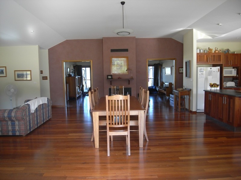 353 Bendeela Road, Kangaroo Valley NSW 2577