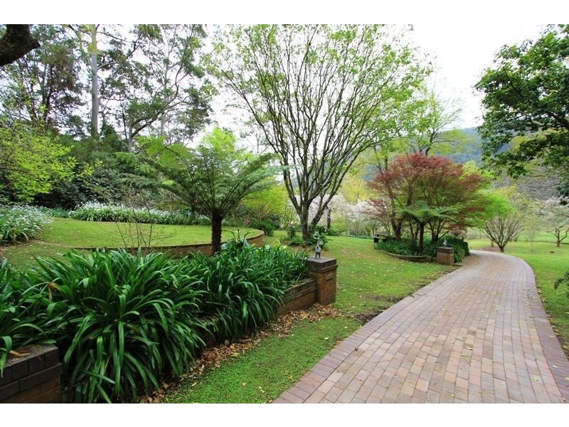 105 Green Valley Rd, Kangaroo Valley NSW 2577