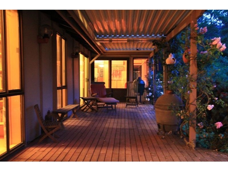 105 Green Valley Rd, Kangaroo Valley NSW 2577