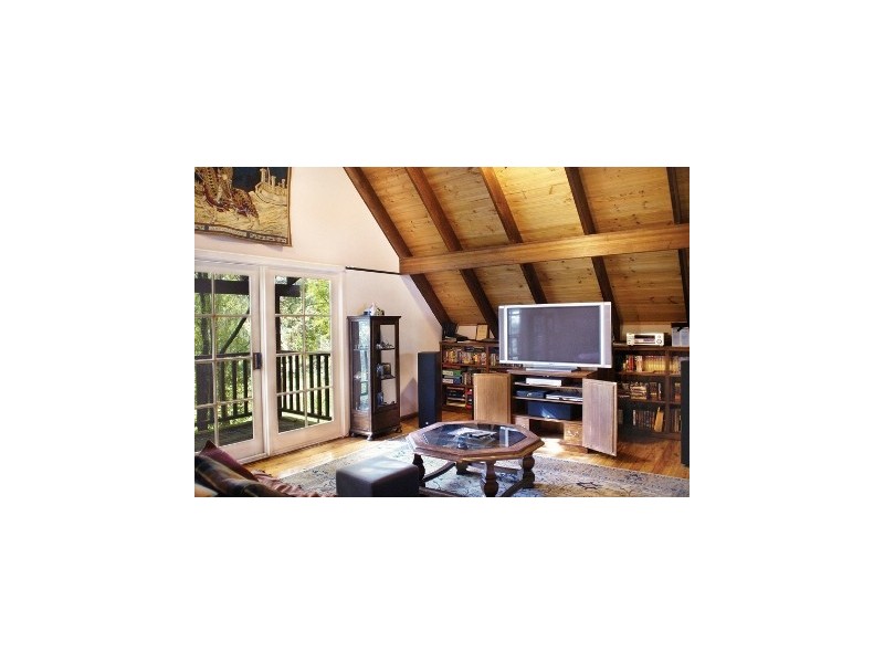 5 Keoghs Rd, Kangaroo Valley NSW 2577