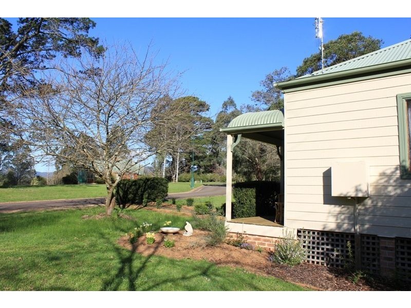 2 Rectory Park Way, Kangaroo Valley NSW 2577