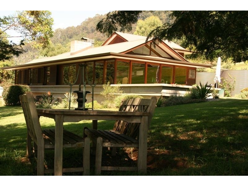 225 Jarretts Lane, Kangaroo Valley NSW 2577