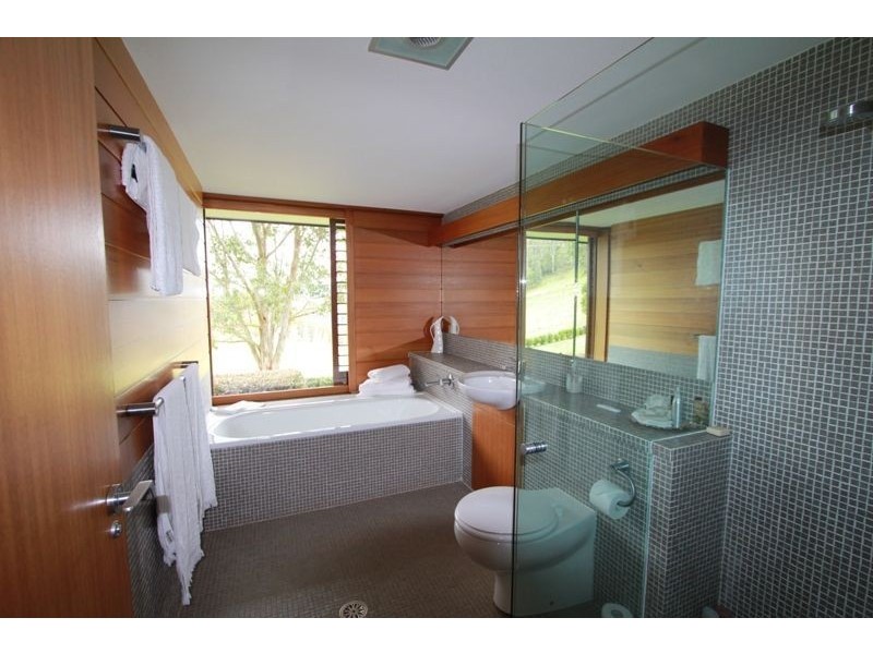 225 Jarretts Lane, Kangaroo Valley NSW 2577