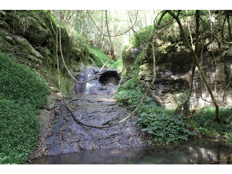 974 Wattamolla Rd, Kangaroo Valley NSW 2577