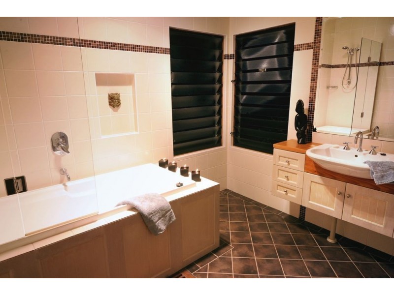 119B Mackays Rd, Kangaroo Valley NSW 2577