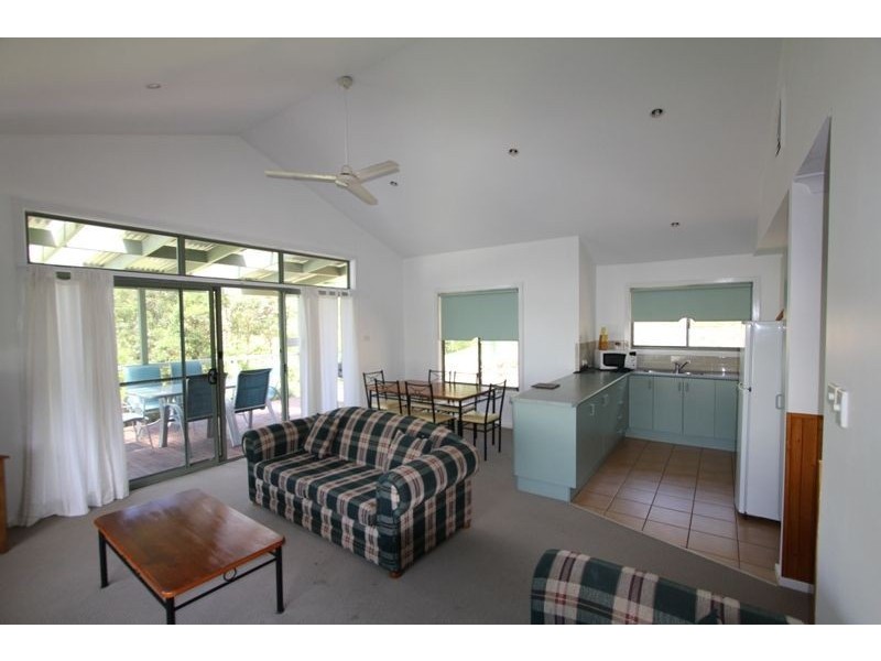 42/390 Mt Scanzi Rd, Kangaroo Valley NSW 2577