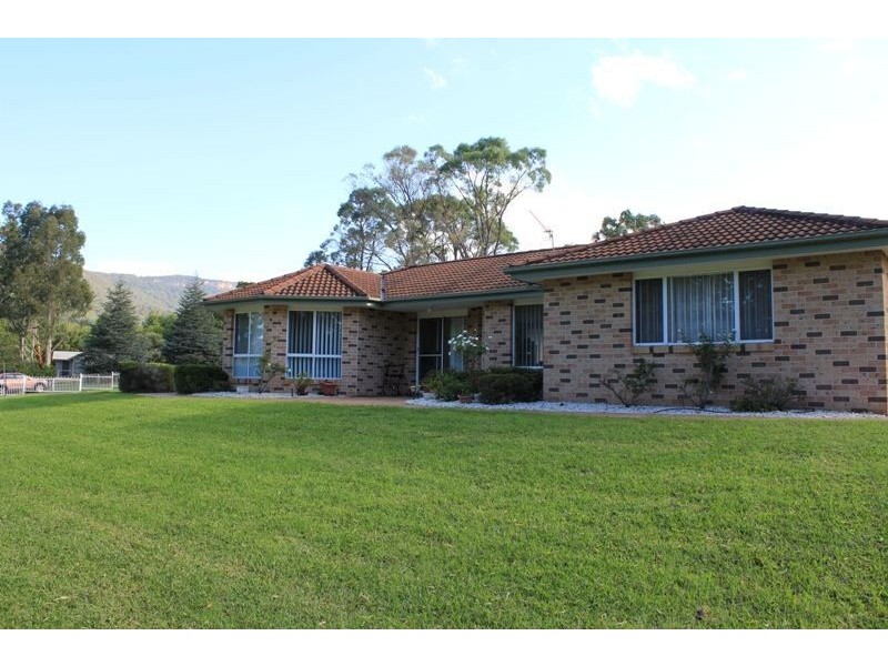 15 Jenanter Drive, Kangaroo Valley NSW 2577