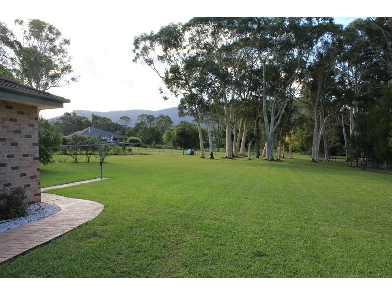 15 Jenanter Drive, Kangaroo Valley NSW 2577