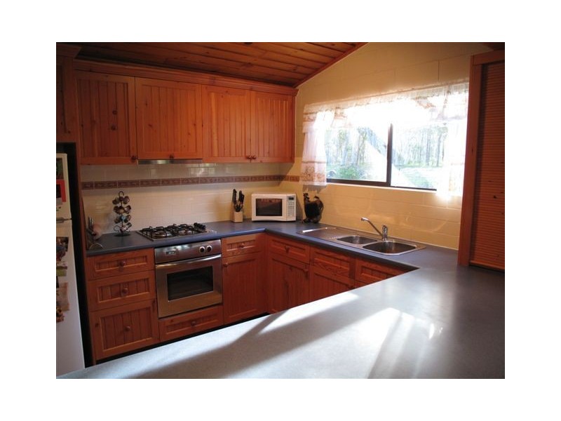 85 Bendeela Road, Kangaroo Valley NSW 2577