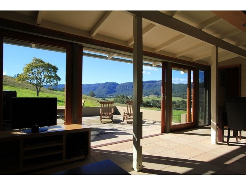 30 Cavan Rd, Kangaroo Valley NSW 2577