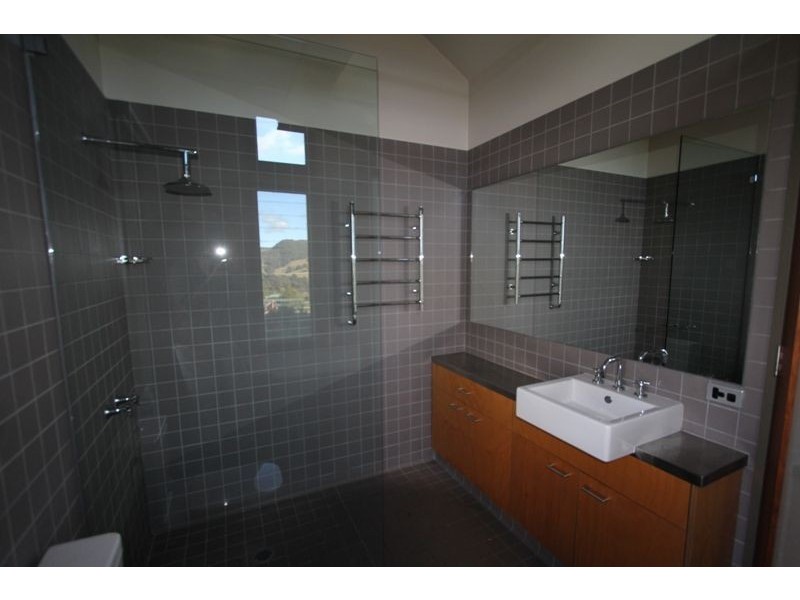 30 Cavan Rd, Kangaroo Valley NSW 2577
