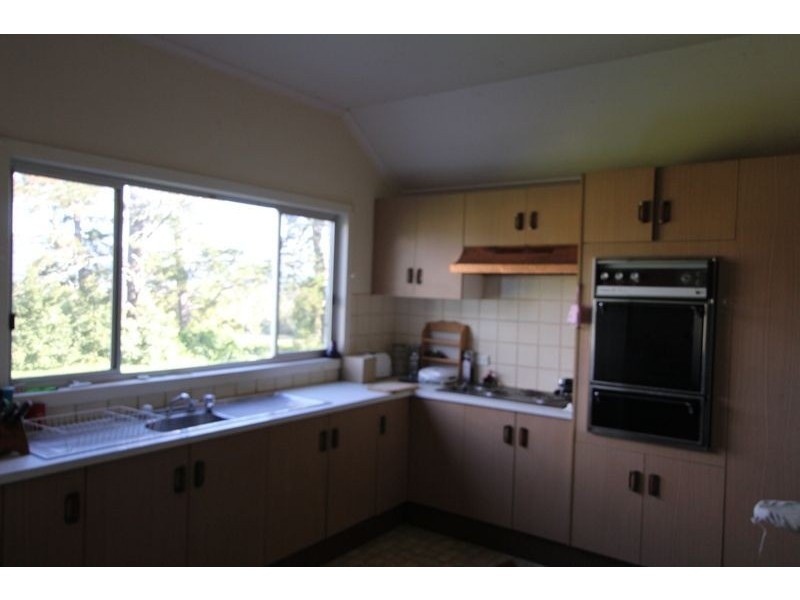 30 Cavan Rd, Kangaroo Valley NSW 2577
