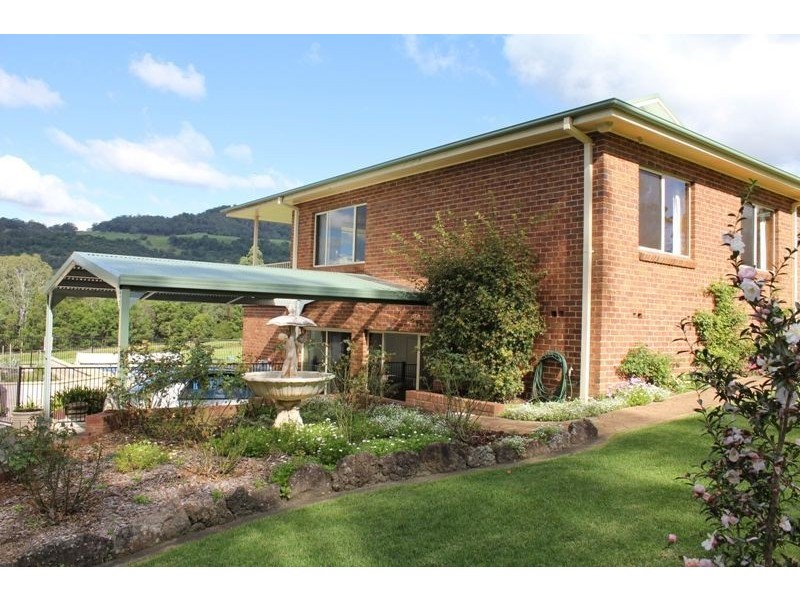 42 Jenanter Drive, Kangaroo Valley NSW 2577