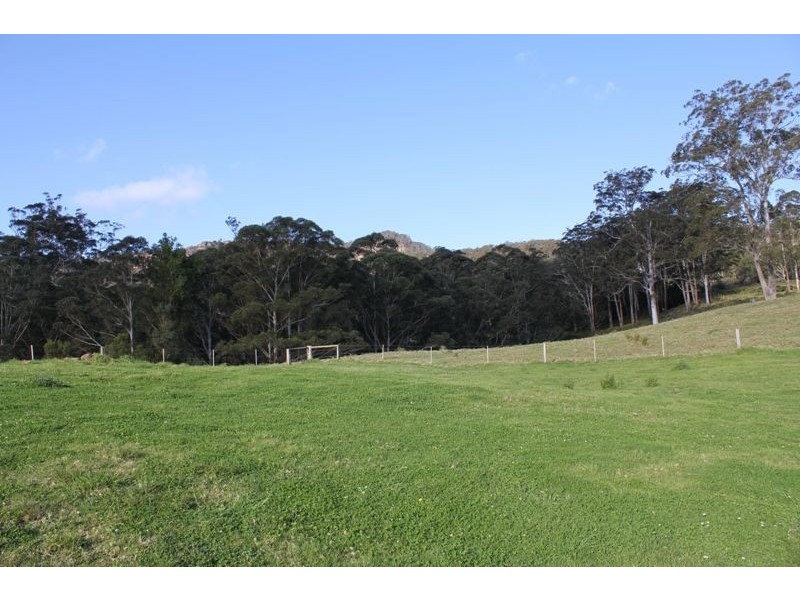 2 Smarts Rd, Kangaroo Valley NSW 2577
