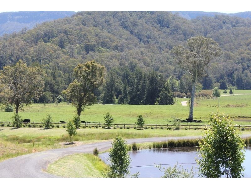 2 Smarts Rd, Kangaroo Valley NSW 2577