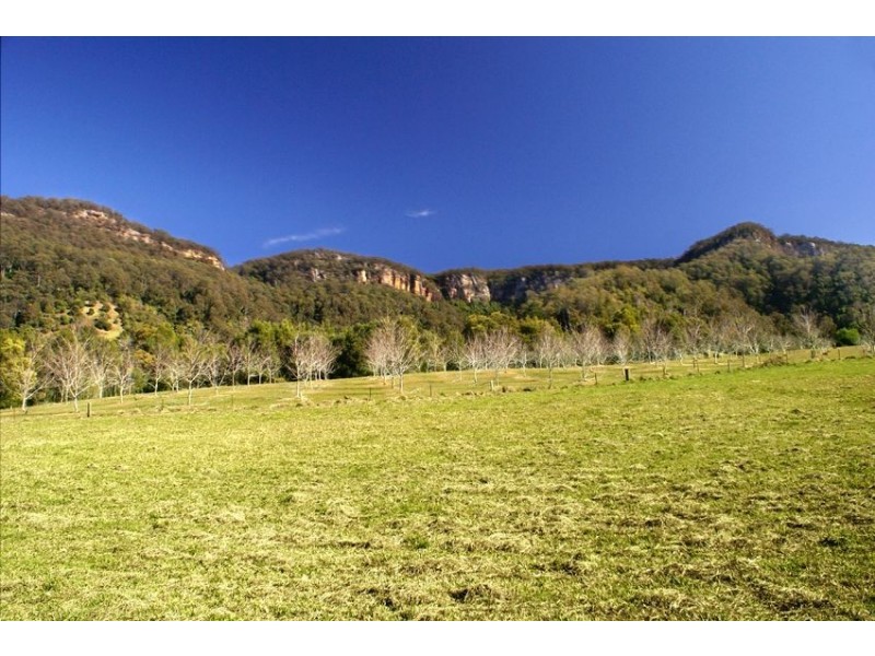 21 Scotts Rd, Kangaroo Valley NSW 2577