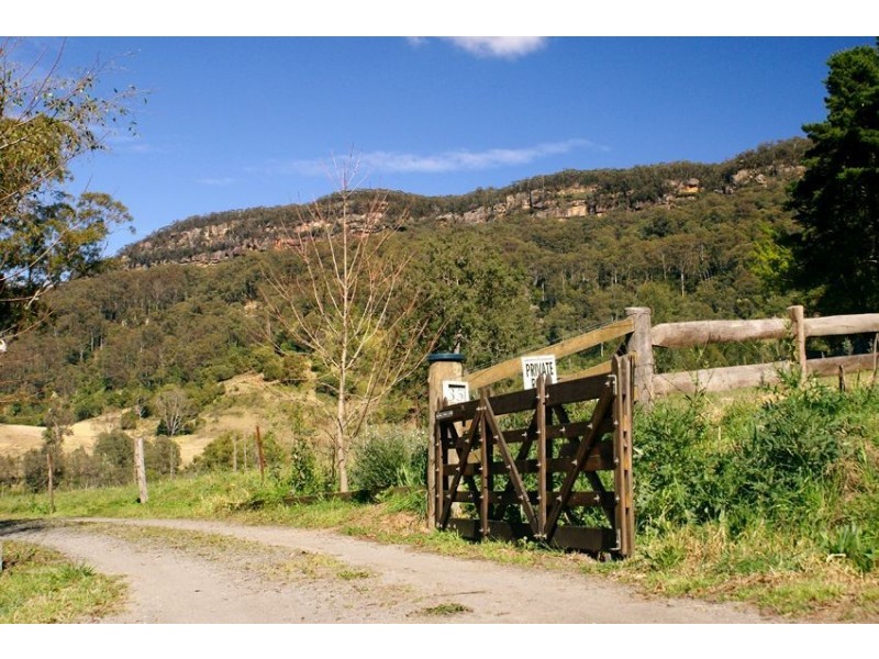 21 Scotts Rd, Kangaroo Valley NSW 2577
