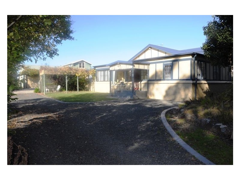 1671 Nowra Rd, Fitzroy Falls NSW 2577