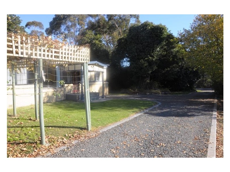 1671 Nowra Rd, Fitzroy Falls NSW 2577