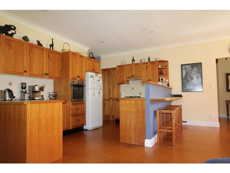 3 Throsby Rd, Fitzroy Falls NSW 2577