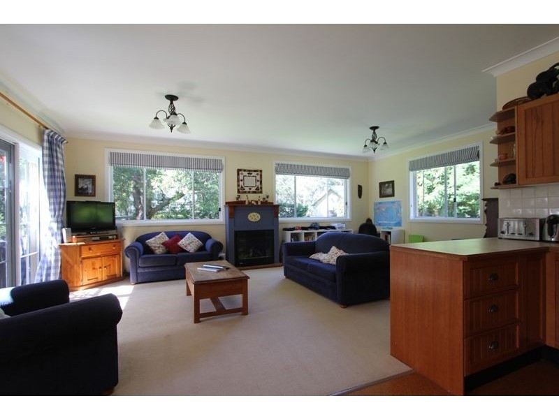 3 Throsby Rd, Fitzroy Falls NSW 2577