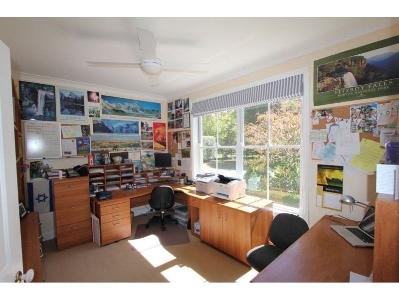 3 Throsby Rd, Fitzroy Falls NSW 2577