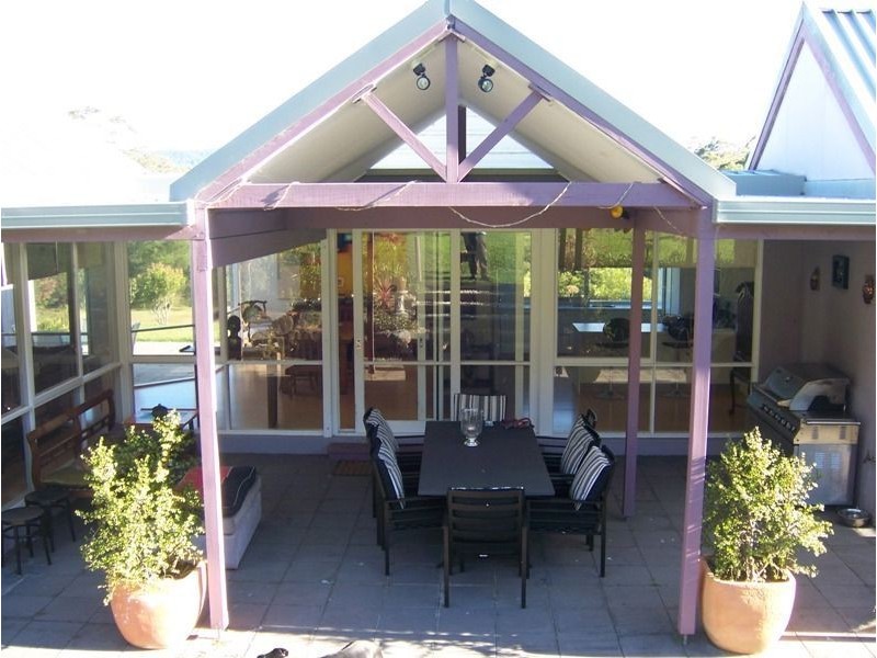 13 Jim Edwardes Dr, Kangaroo Valley NSW 2577