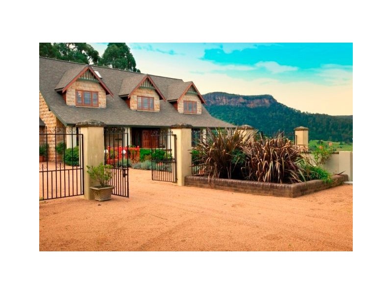 105 Timelong Rd, Kangaroo Valley NSW 2577