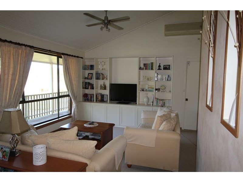 17 Jenanter Dr, Kangaroo Valley NSW 2577