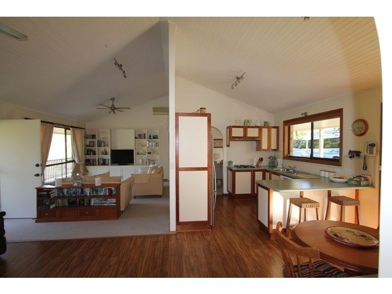 17 Jenanter Dr, Kangaroo Valley NSW 2577