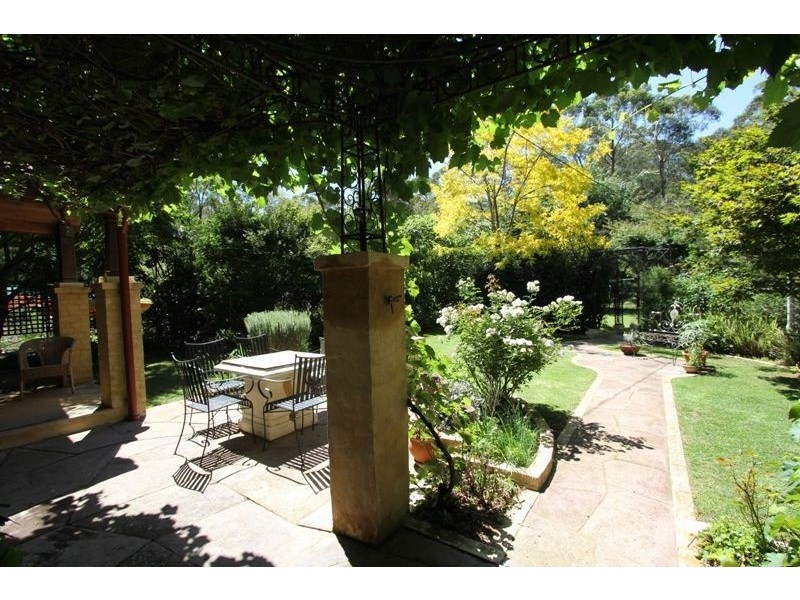 1349 Nowra Rd, Fitzroy Falls NSW 2577