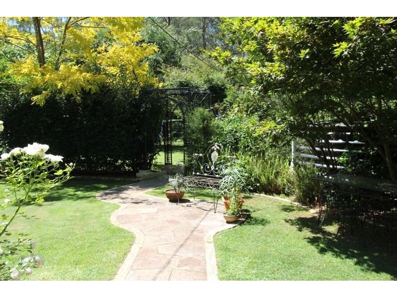 1349 Nowra Rd, Fitzroy Falls NSW 2577