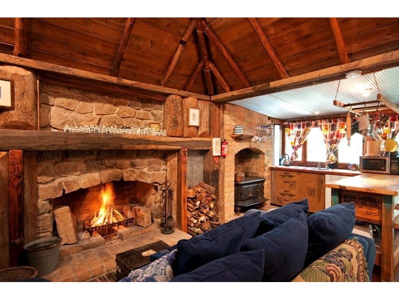 164 Moss Vale Rd, Kangaroo Valley NSW 2577