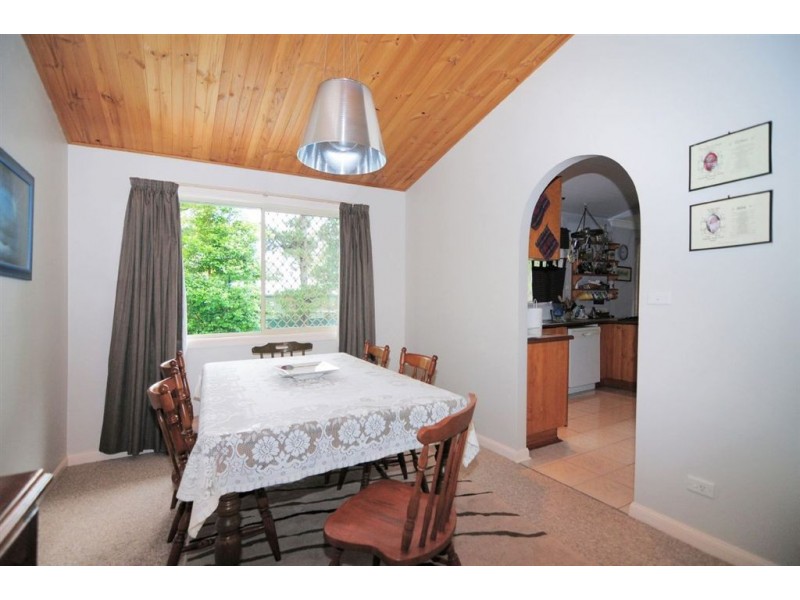 54 Jenanter Dr, Kangaroo Valley NSW 2577