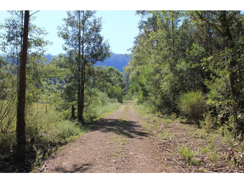 374 Bugong Fire Trail, Kangaroo Valley NSW 2577
