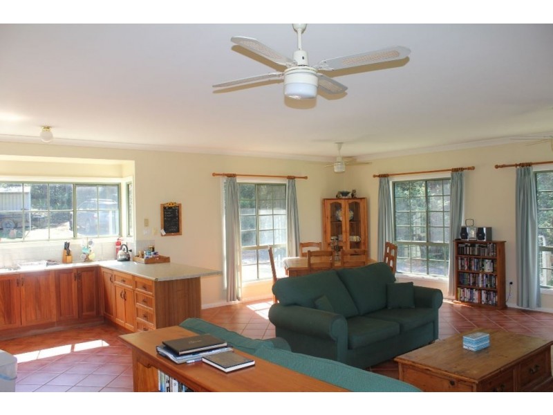 374 Bugong Fire Trail, Kangaroo Valley NSW 2577