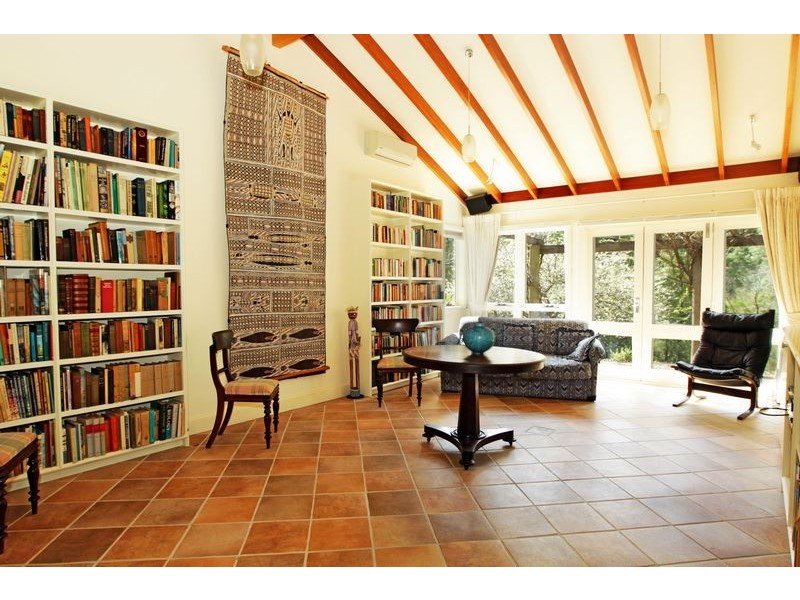 215 Green Valley Road, Kangaroo Valley NSW 2577