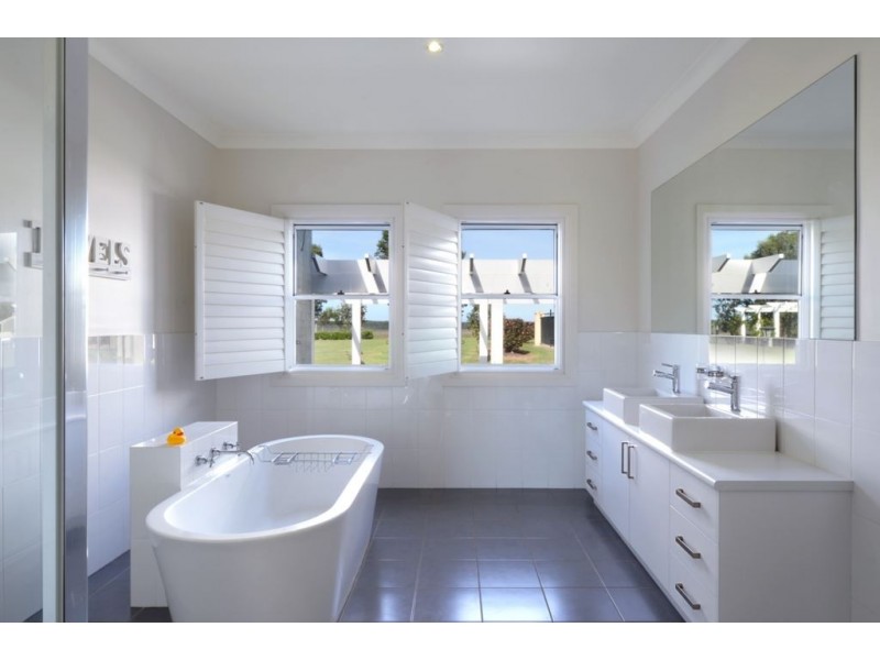 16 Ashworth Place, Berry NSW 2535