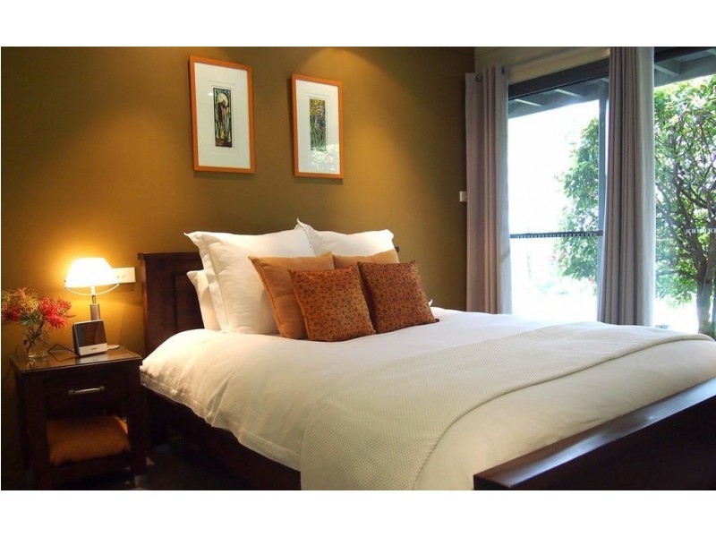 - Radiata Road, Kangaroo Valley NSW 2577