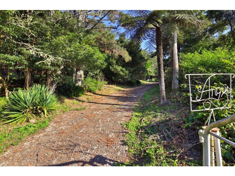 715 Wattamolla Rd, Kangaroo Valley NSW 2577