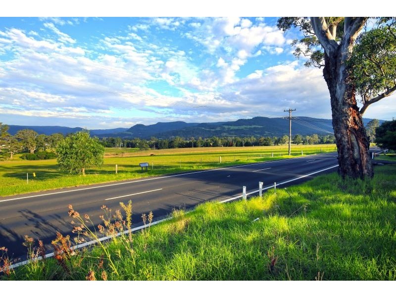 2159 Moss Vale Rd, Barrengarry NSW 2577