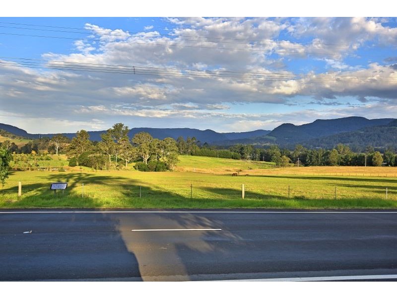 2159 Moss Vale Rd, Barrengarry NSW 2577