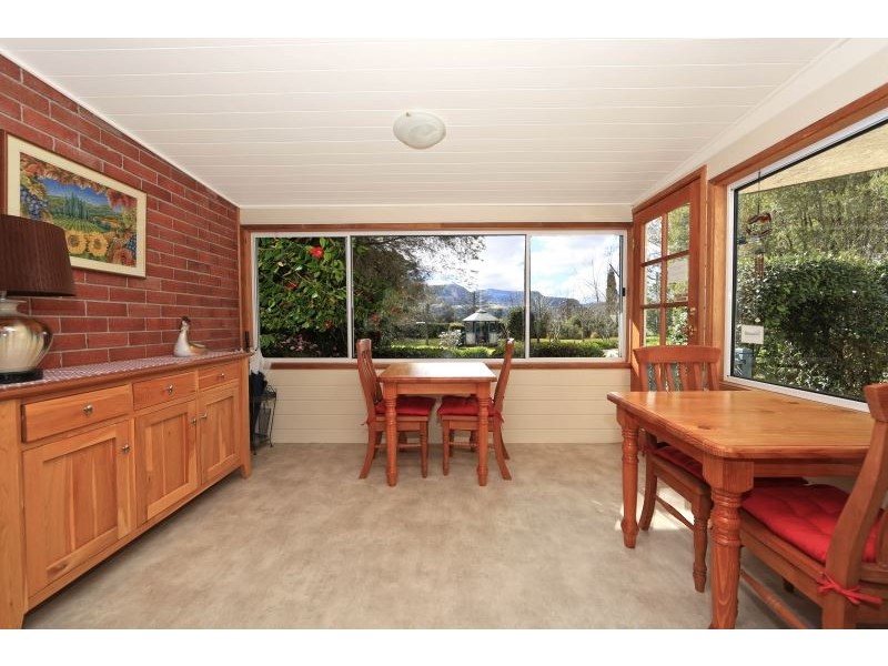 8 Nugents Creek Road, Kangaroo Valley NSW 2577