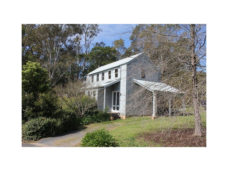 16 Brooks Lane, Kangaroo Valley NSW 2577