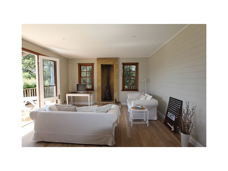 16 Brooks Lane, Kangaroo Valley NSW 2577
