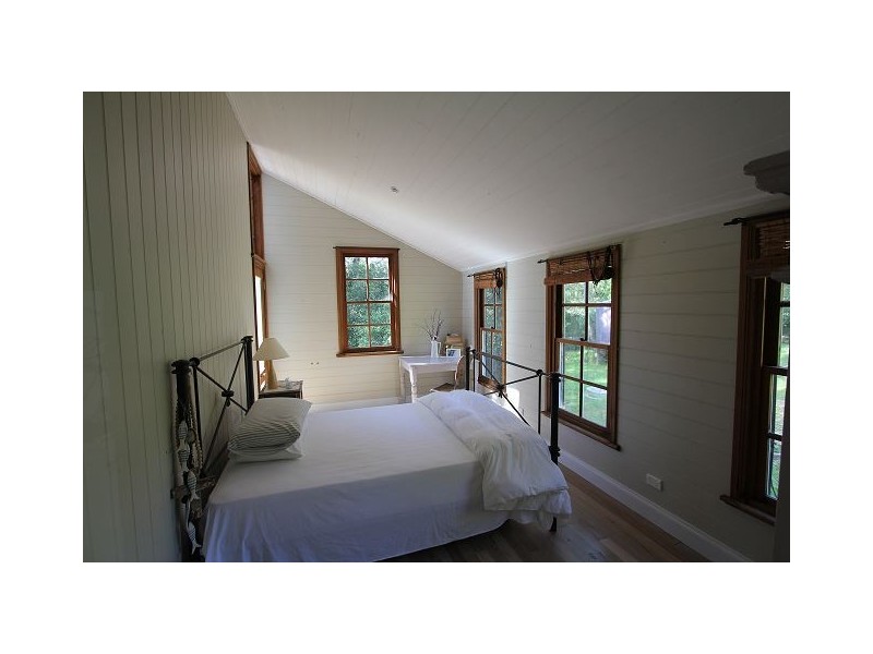 16 Brooks Lane, Kangaroo Valley NSW 2577