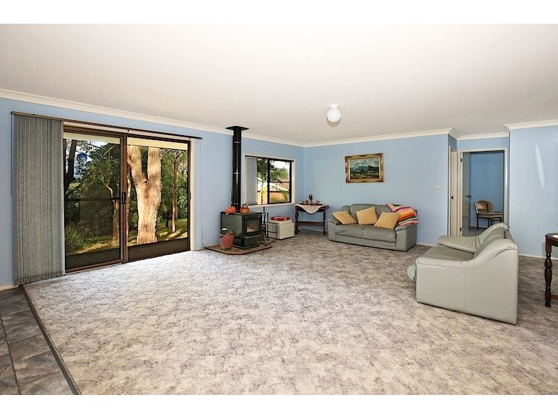 19 Cullen Cres, Kangaroo Valley NSW 2577